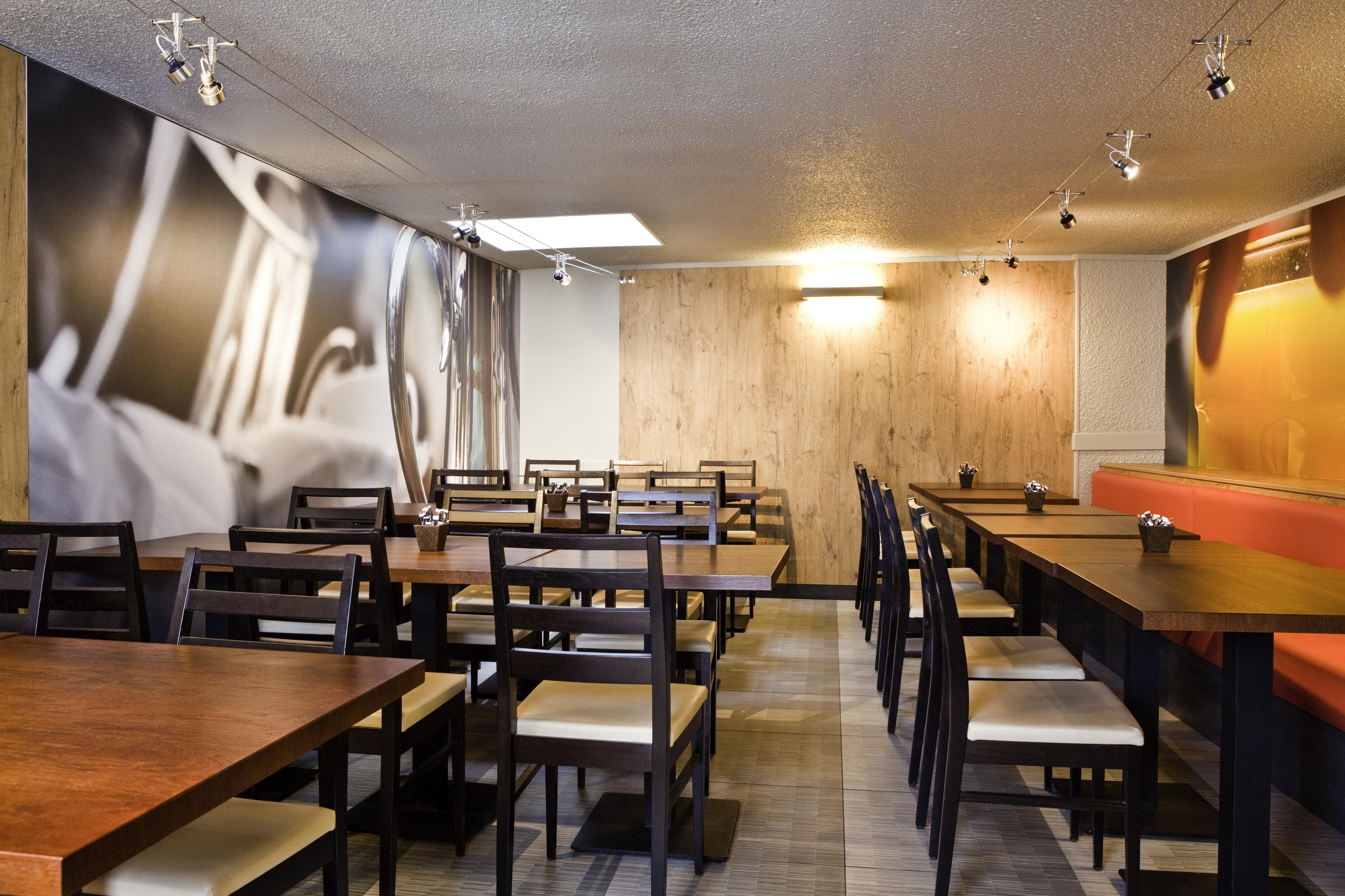 Hotel Ibis Maine Montparnasse París Exterior foto