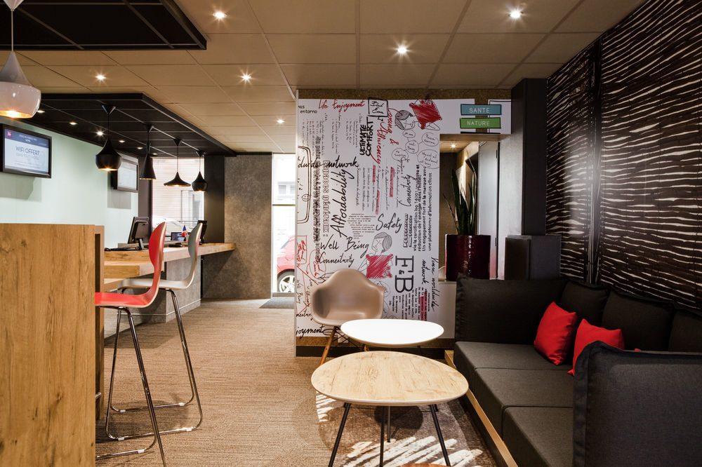 Hotel Ibis Maine Montparnasse París Exterior foto